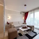 Penelope Palace & Lejlighedshotel 4*
