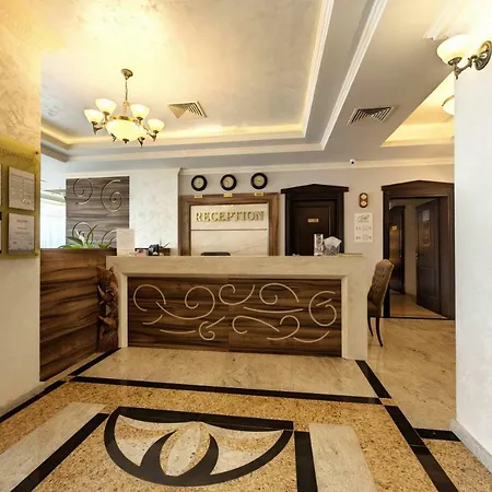 Lejlighedshotel Penelope Palace & 4*