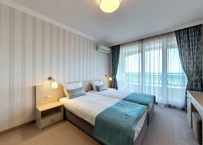 Penelopa Palace & 4*