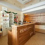 Apart-hotel Penelope Palace & 4*