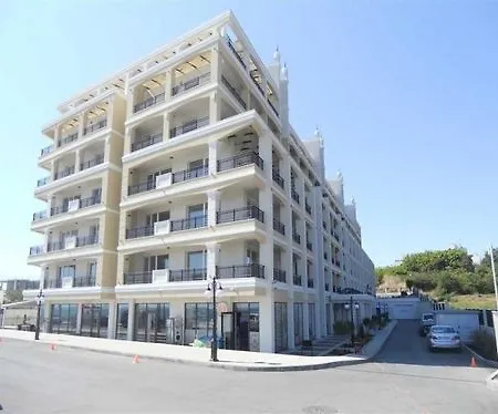 Lejlighedshotel Penelopa Palace & 4*