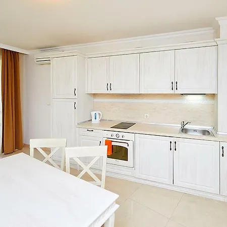 Penelope Palace & 4* Pomorie