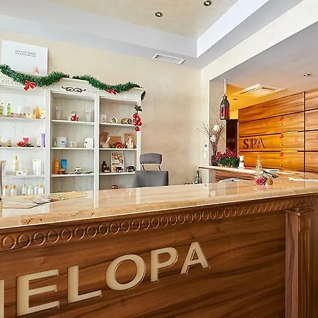 Aparthotel Penelope Palace &