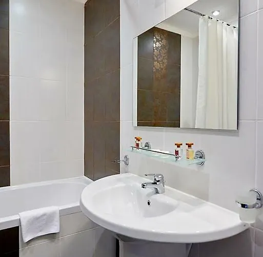 Penelopa Palace & 아파트호텔 포마리