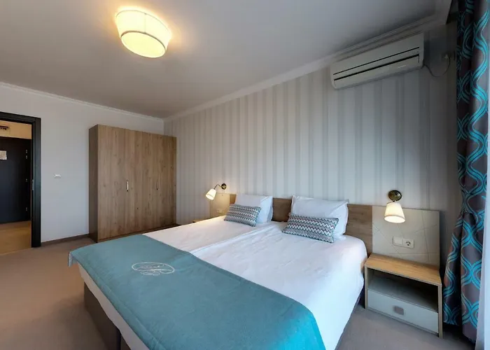 아파트호텔 Penelopa Palace & 4*